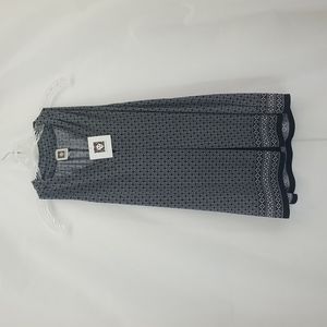 ANNE KLEIN Black & White Geometric Sleeveless V-Neck Blouse Shirt Top